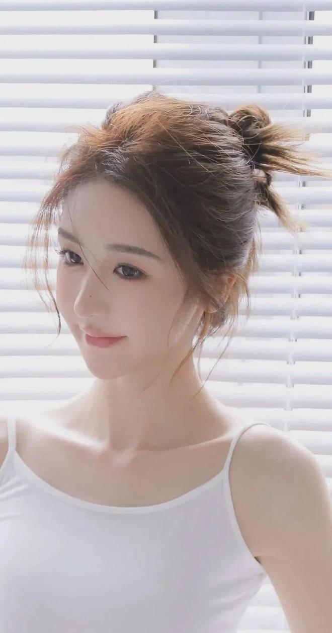 男生的坤坤放到女生的坤里作文