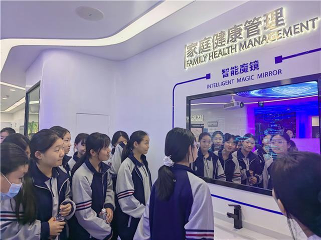 郑州市第四十八中超燃科技研学 解锁课本知识密码(图5)