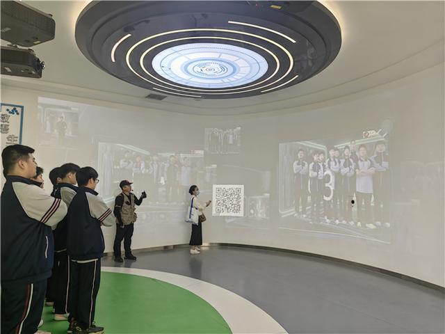 郑州市第四十八中超燃科技研学 解锁课本知识密码(图4)
