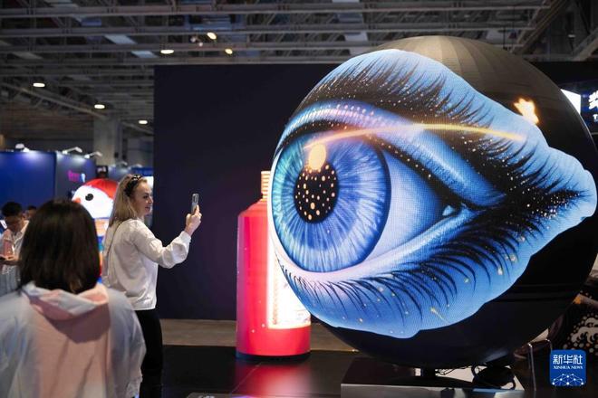 2025全球智能机械与电子产品博览会在澳门、珠海举行(图1)