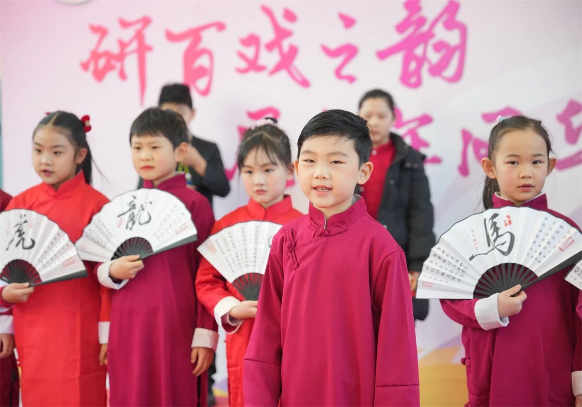 行走在课程的“生长线”上 岳阳道小学举行跨学科主题课程成果展(图3)