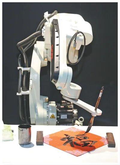 人民日报整版点赞青岛：全力打造人工智能产业发展新高地(图1)