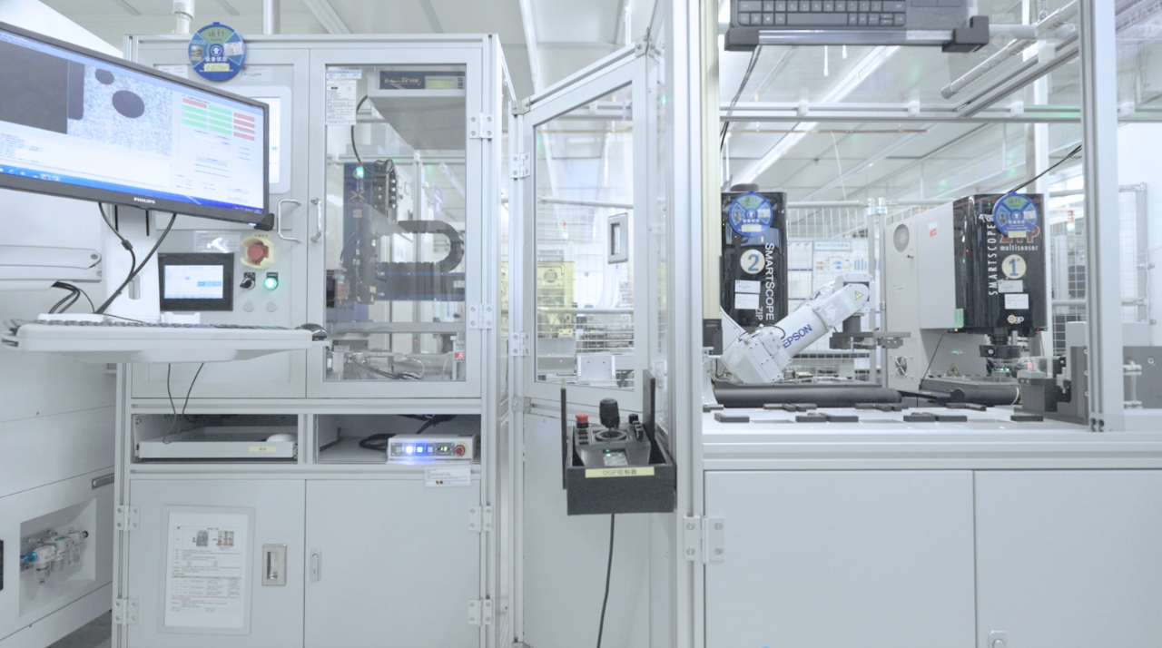 探访首条医疗黑灯产线：一台CT探测器的制造方式变了(图1)