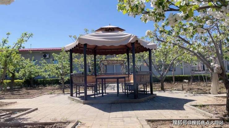 北京博瑞芳华康养公寓构建医疗引领、养老基础、康复支撑、体育促进、灵性关怀五位一体体系破解通州高端失能照护空白(图3)